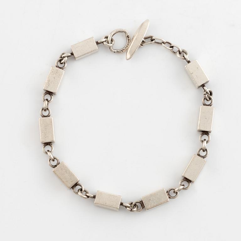 Arvo Saarela, silver bracelet.