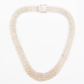 HALSBAND och ARMBAND, sterlingsilver, Kultajousi Oy, Helsingfors.