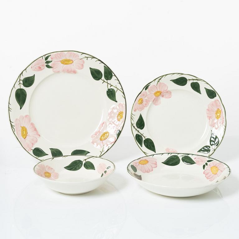Dinner and tea service, 62 pieces, porcelain, 'Wild rose', Villeroy & Boch, Germany.