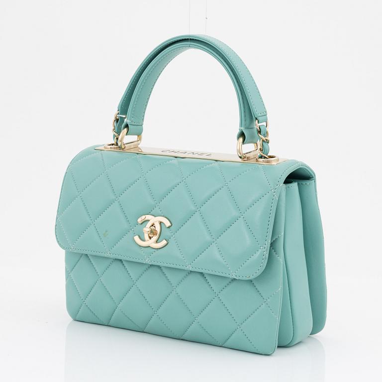 Chanel, a mint green 'Trendy CC' top handle flap bag,2020.