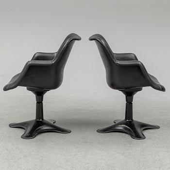YRJÖ KUKKAPURO, a pair of 'Junior' armchairs, Haimi 1960's.