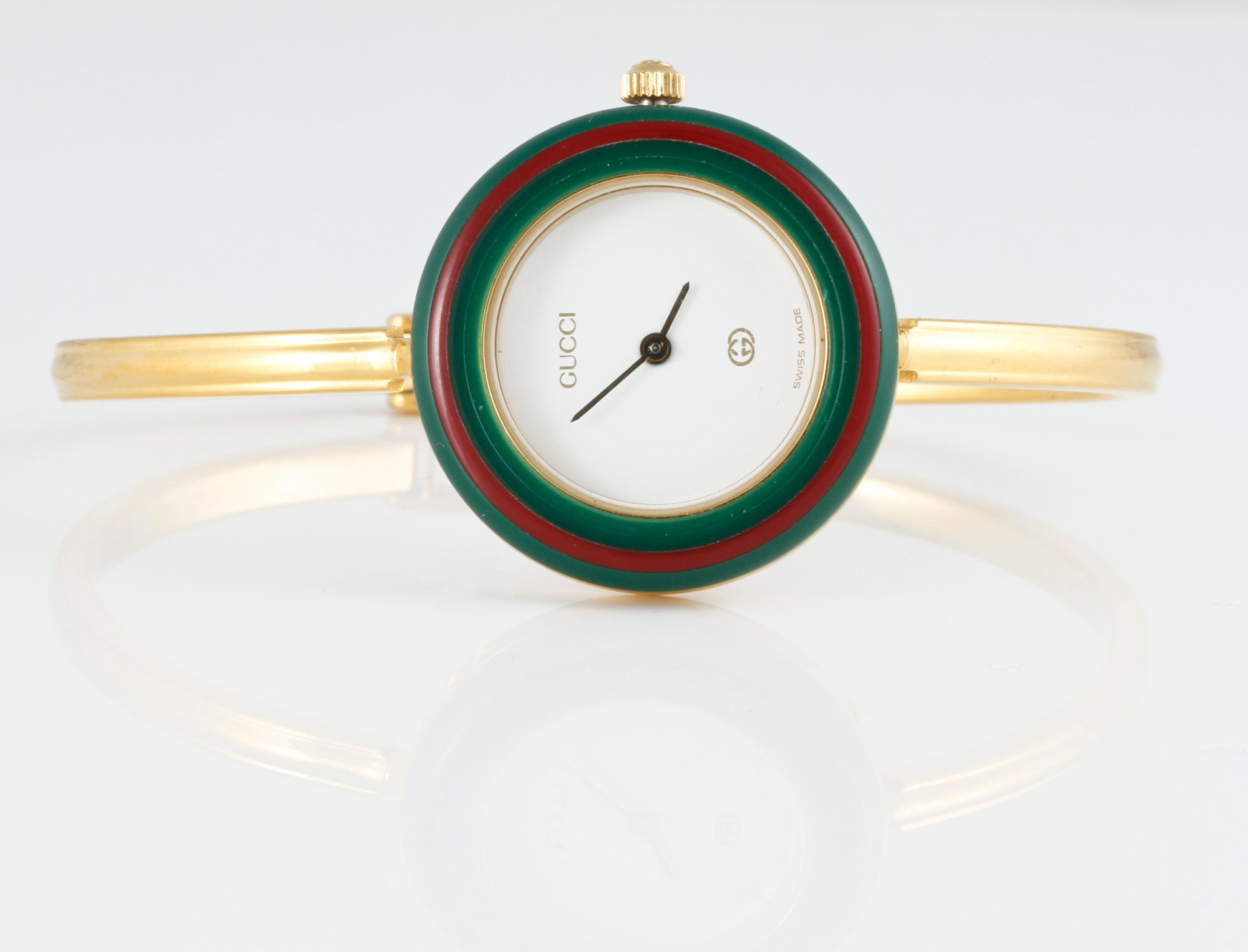 ARMBANDSUR, dam, Gucci.