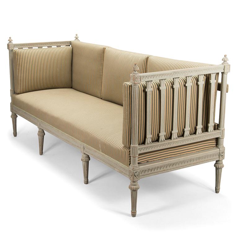 A Swedish late Gustavian sofa, ca 1800s.