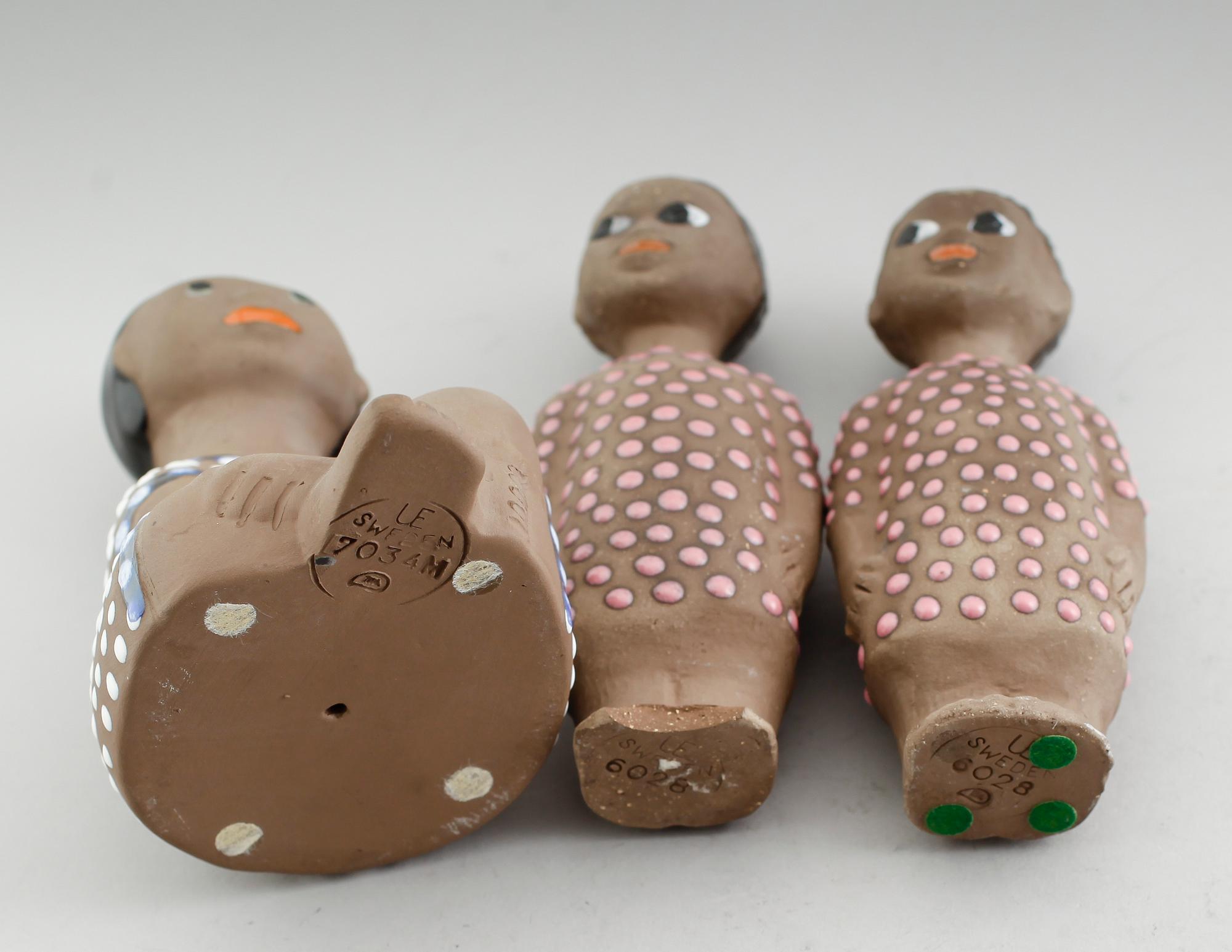 FIGURER, 3 st, lergods, Mari Simmulson, Upsala Ekeby.