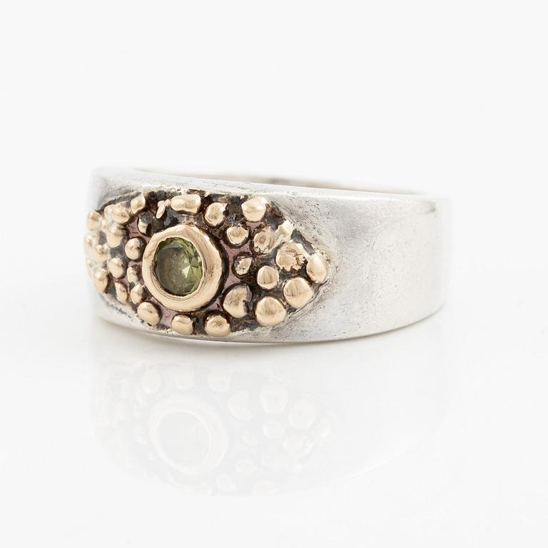 Sven-Erik Högberg, ring, sterling silver with faceted peridot, Gothenburg 1983.