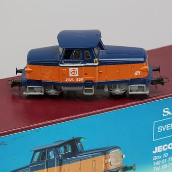 LOK 1 st "SJ litt Z65" samt PERSONVAGN, Liliput.