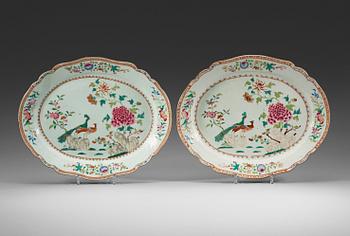370. A pair of famille rose 'double peacock' serving dishes, Qing dynasty, Qianlong (1736-95).