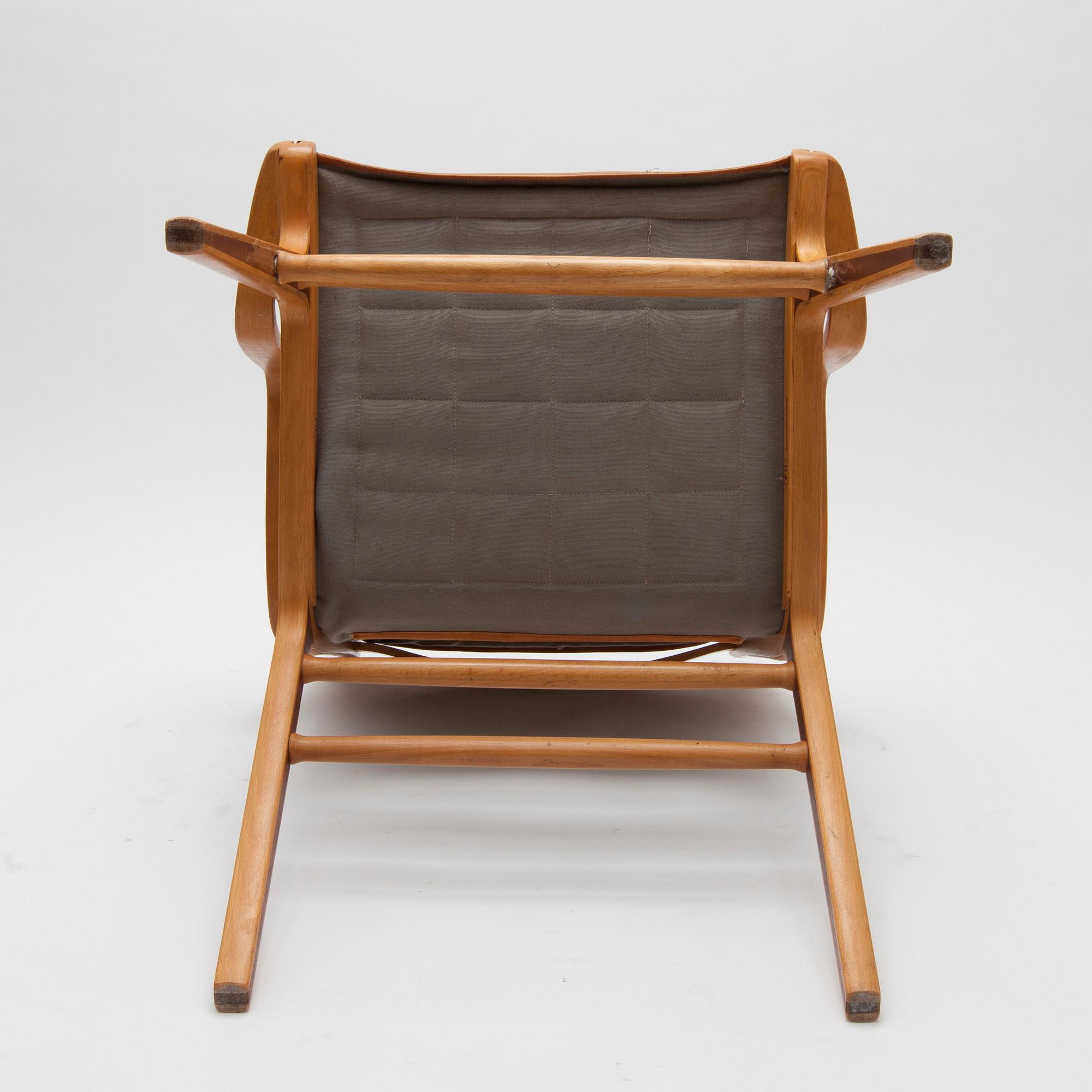 KARMSTOL, "Ax-stolen", Peter Hvidt och Orla Mölgaard-Nielsen för Fritz Hansen, Danmark.