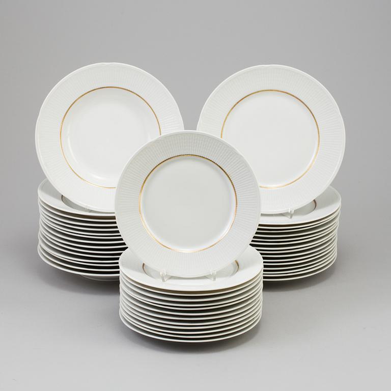 LOUISE ADELBORG, matservis, 55 delar, porslin, "Swedish Grace/Nationalservisen", Rörstrand och Lidköping 1930-1950-tal.