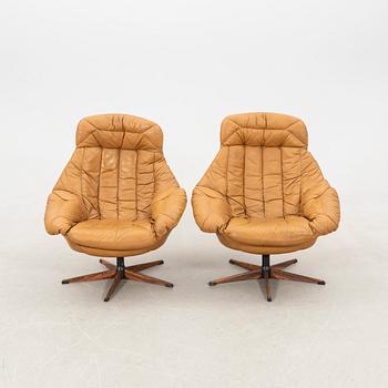 HW Klein, a pair of armchairs, Bramin Denmark, second half of the 20th century.