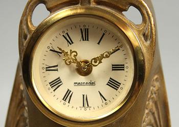 BORDSUR, Jugendstil, 1900-talets andra hälft.