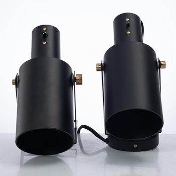 Niclas Hoflin, A pair of "Nomad" wall lamps, Rubn Lighting.