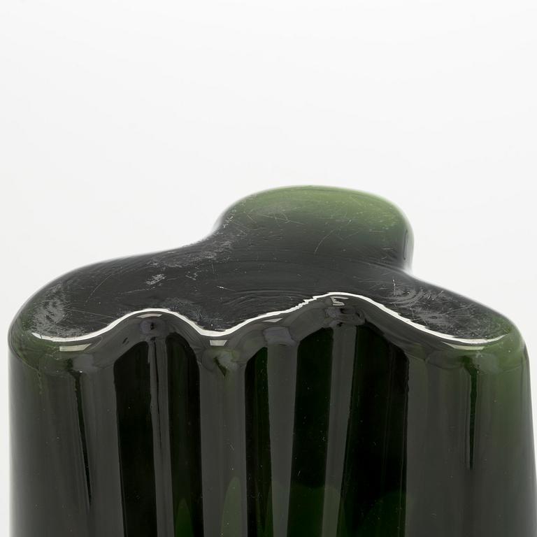 Alvar Aalto, vas, "3030", signerad Alvar Aalto -3030.