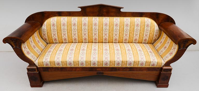 SOFFA, Karl Johan-stil, 1900-talets första hälft.