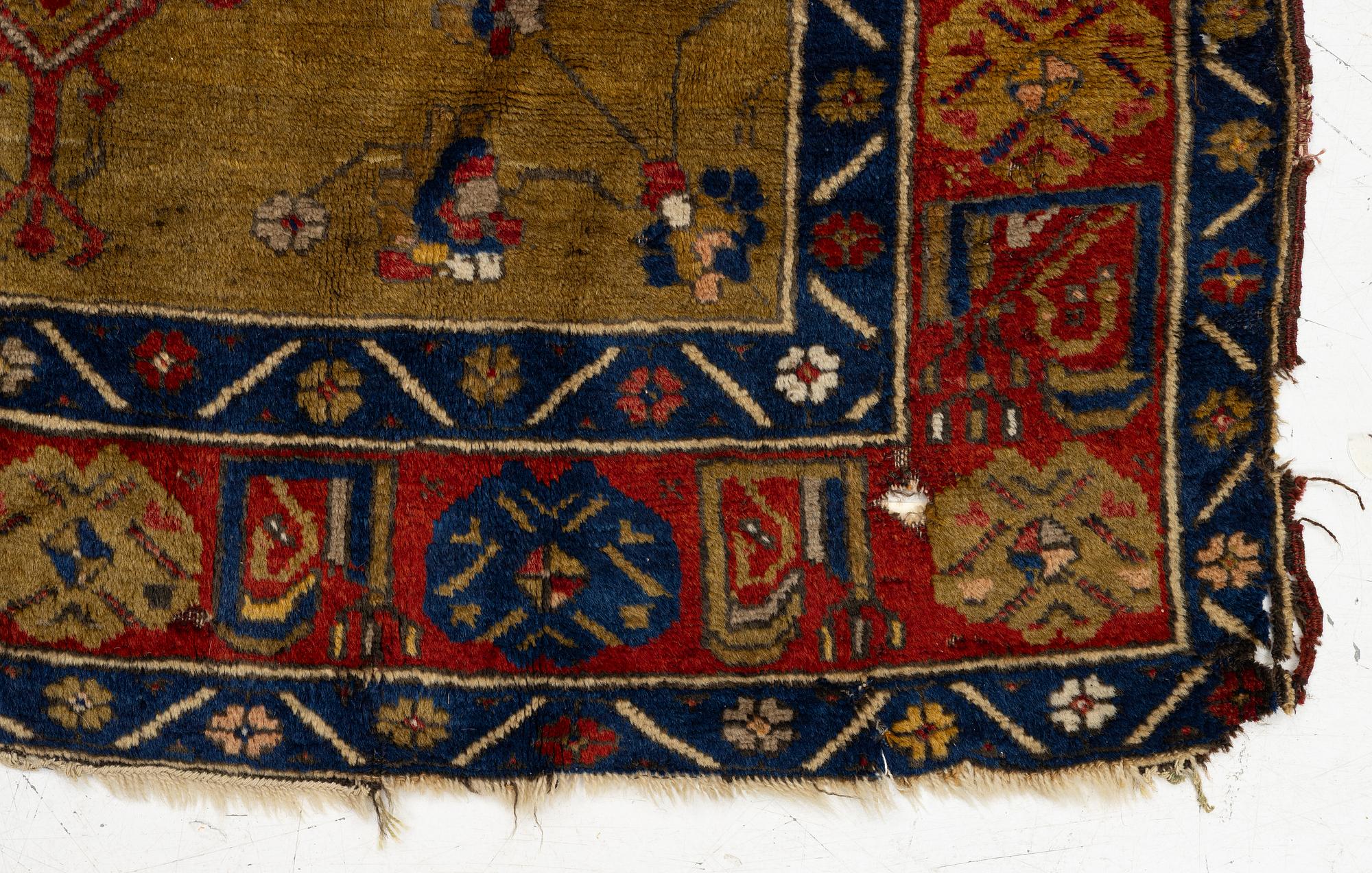 An  antique Taşpınar rug, Aksaray region, Turkey, c. 182 x 109 cm.