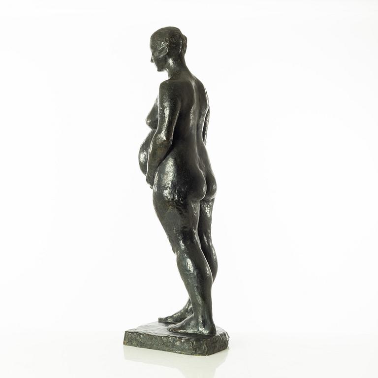 Gudmar Olovson, skulptur. Signerad. Numrerad. Gjutarstämpel. Brons, höjd 76 cm, längd 23 cm.