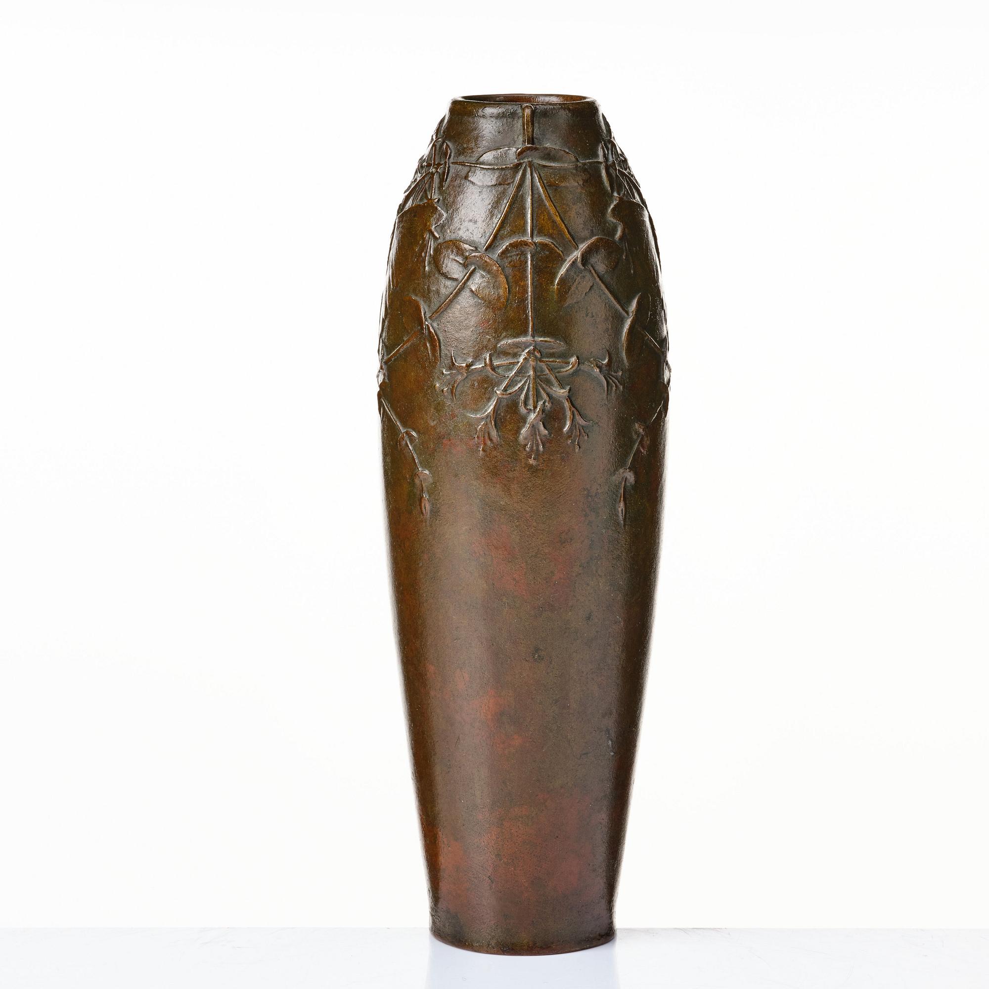 Hugo Elmqvist, a patinated bronze Art Nouveau vase, Florence, ca 1900.