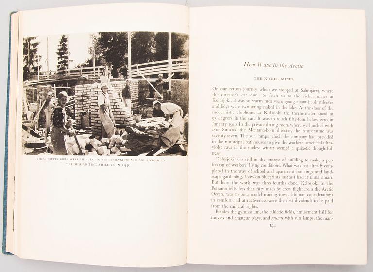 Four books of which two with Loja och Eliel Saarinen's Ex-Libris by Erik O.W. Ehrström, two given as gifts to Saarinen.