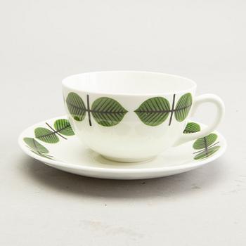 A Stig Lindberg 55 pcs dinner service "Berså", cream ware, Gustavsberg.