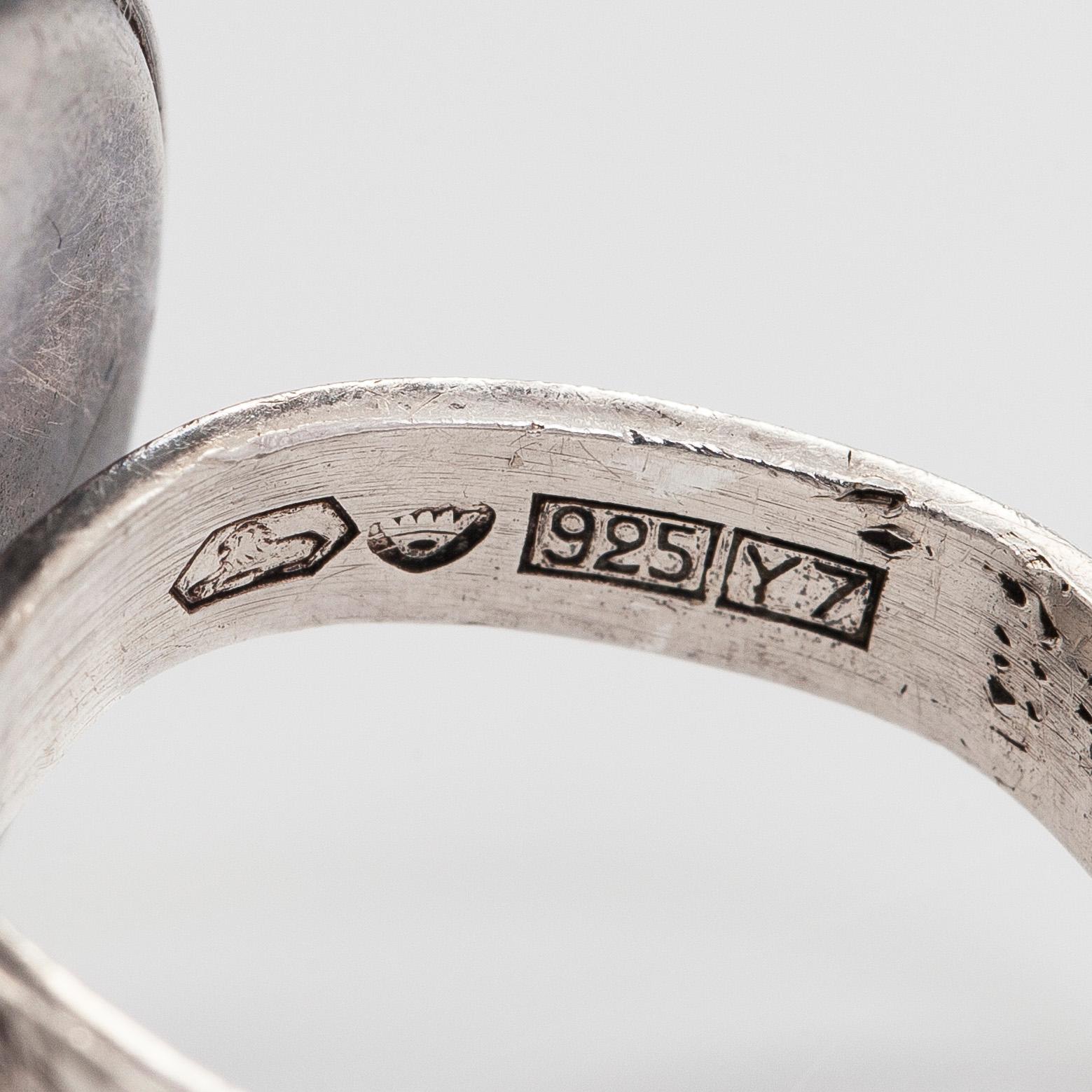 Nanny Still, ring, titan, silver, Kultakeskus 1976.