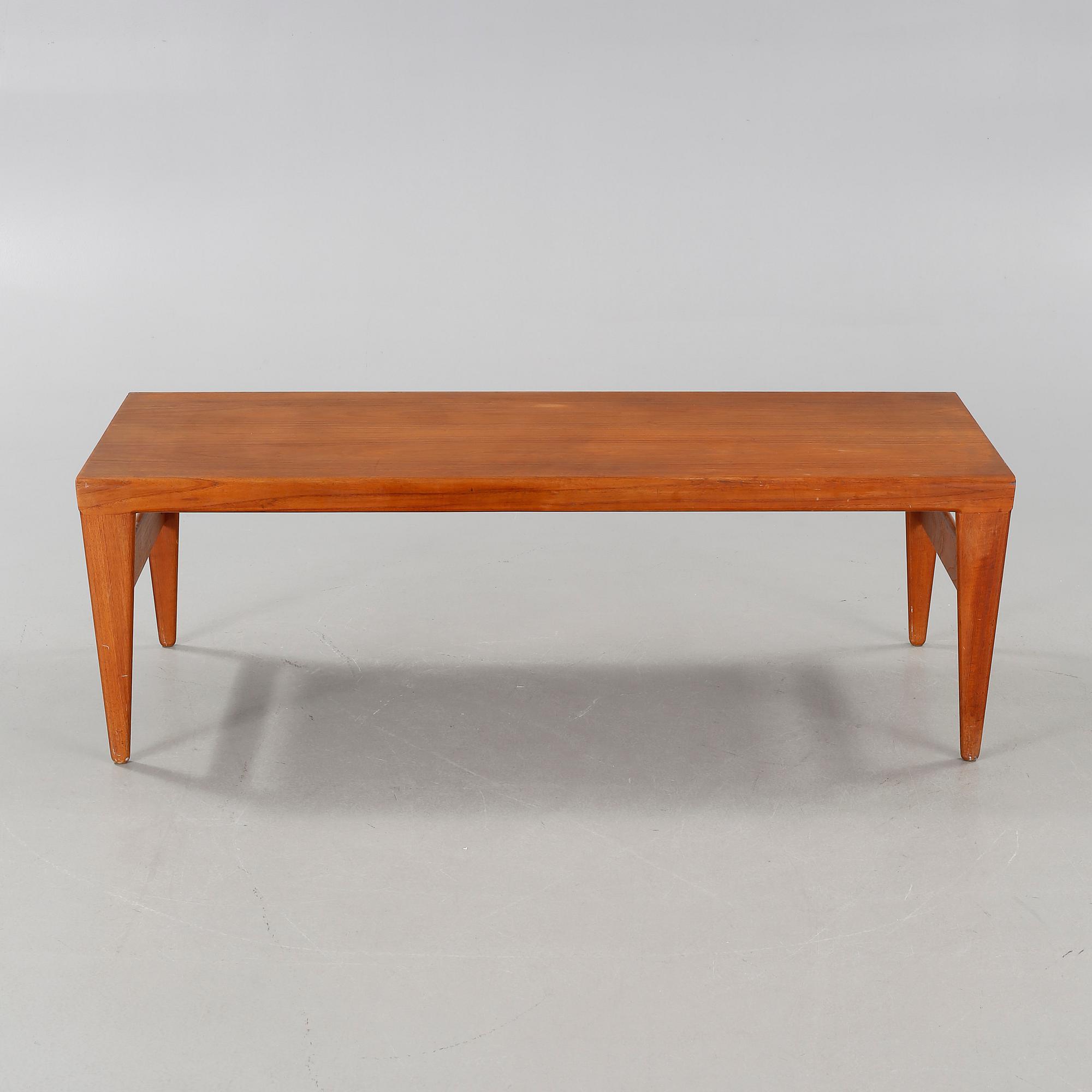A 1950/60s table.