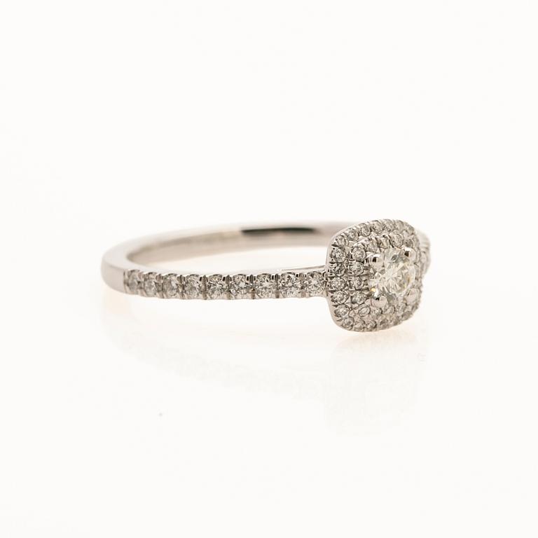 Ring, 18K gold with diamonds, Guldfynd.