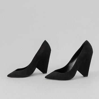 Yves Saint Laurent, a pair of black suede shoes, size 36½.