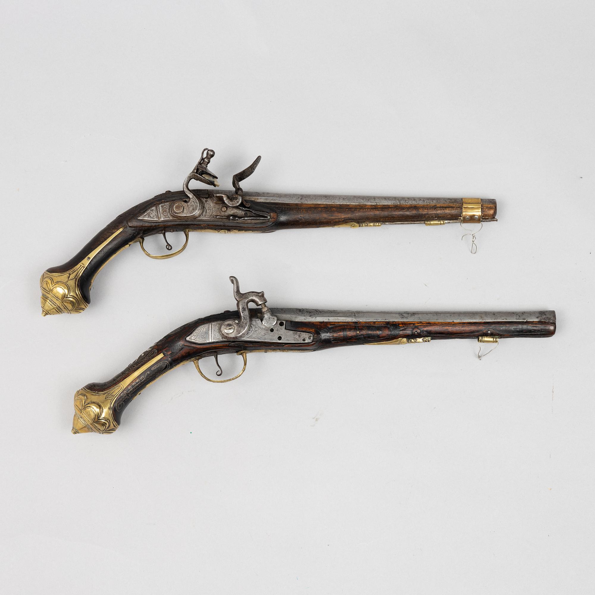 Two pistols for the oriental market, 18th/19th century.