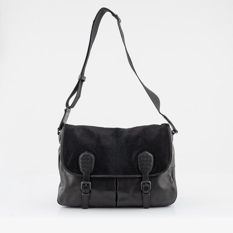 Bottega Veneta, väska "Gardena Messenger bag".