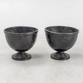 A pair of garden planters, 'No 1', Byarums Bruk, Sweden, 21st century.