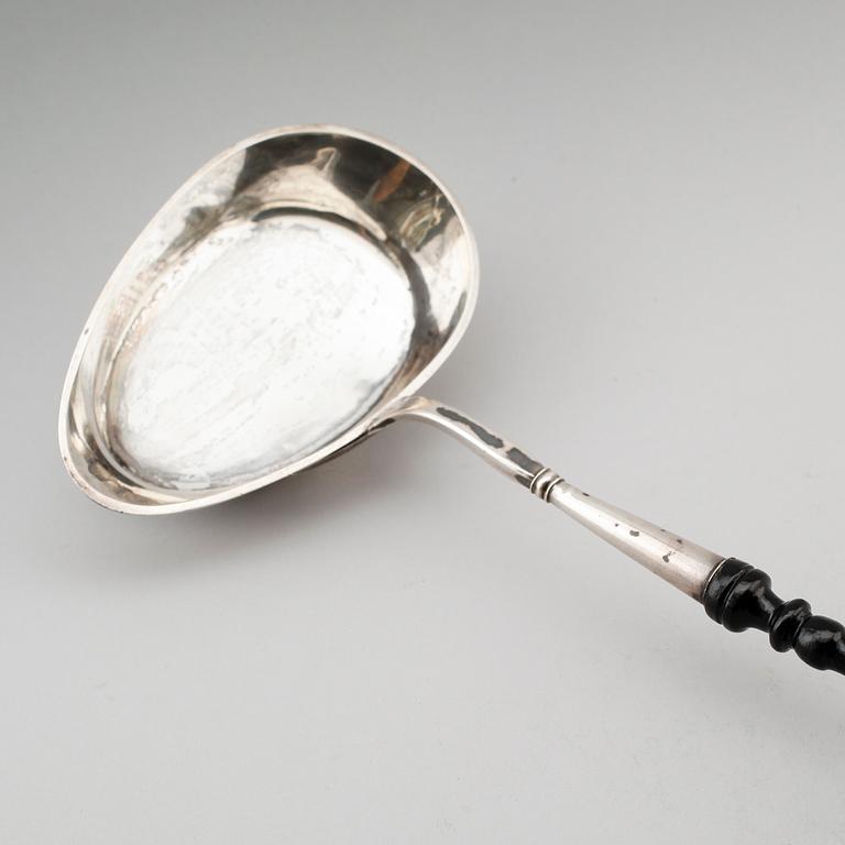 SOPPSLEV, silver, svenska stämplar 1843.
