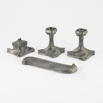 Olof Ahlberg, skrivgarnityr, 4 delar, tenn,  Schreuder & Olsson, Stockholm, bl.a. 1911.