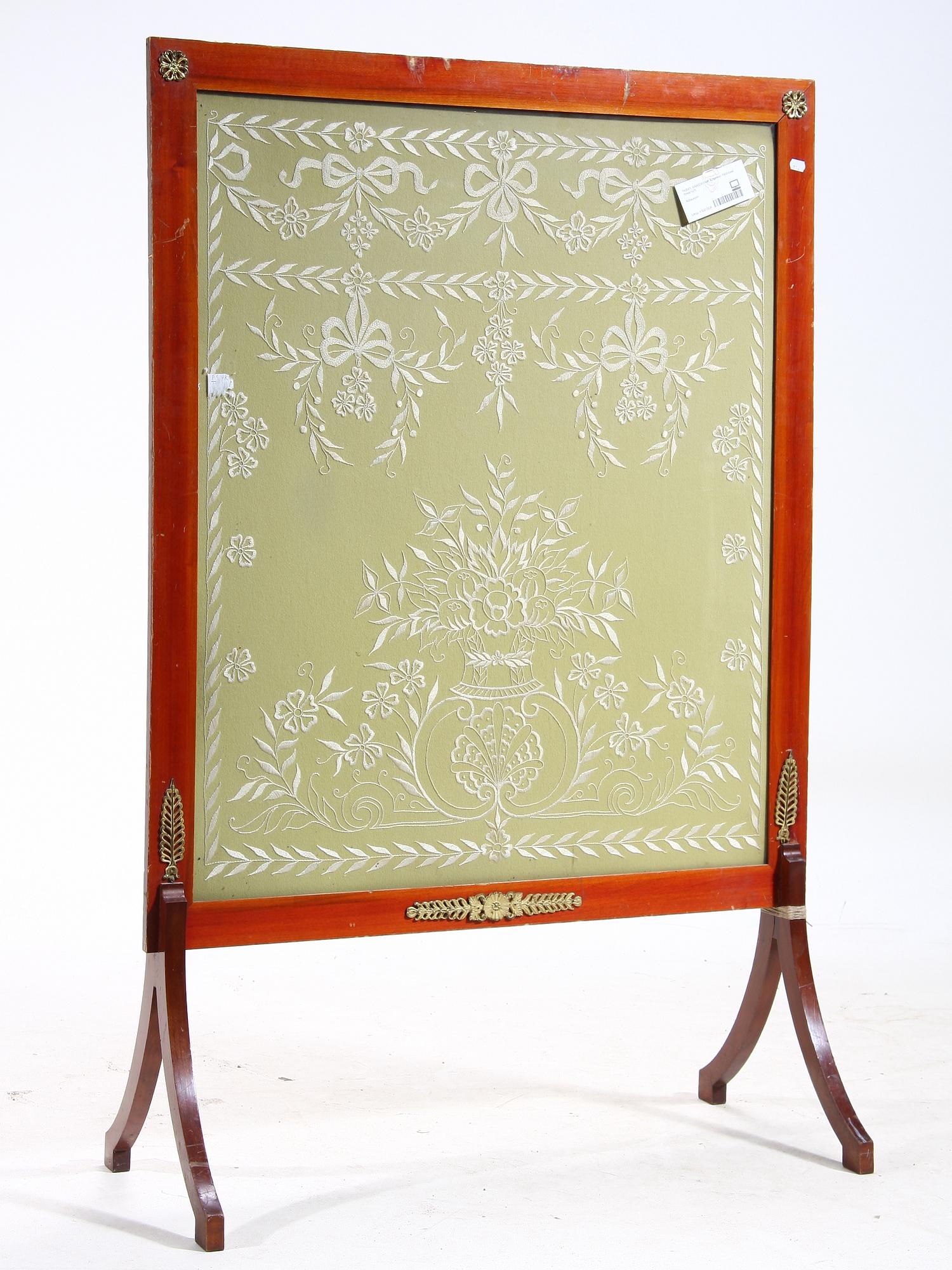 BRASSKÄRM, Empirestil 1900-talet första hälft.