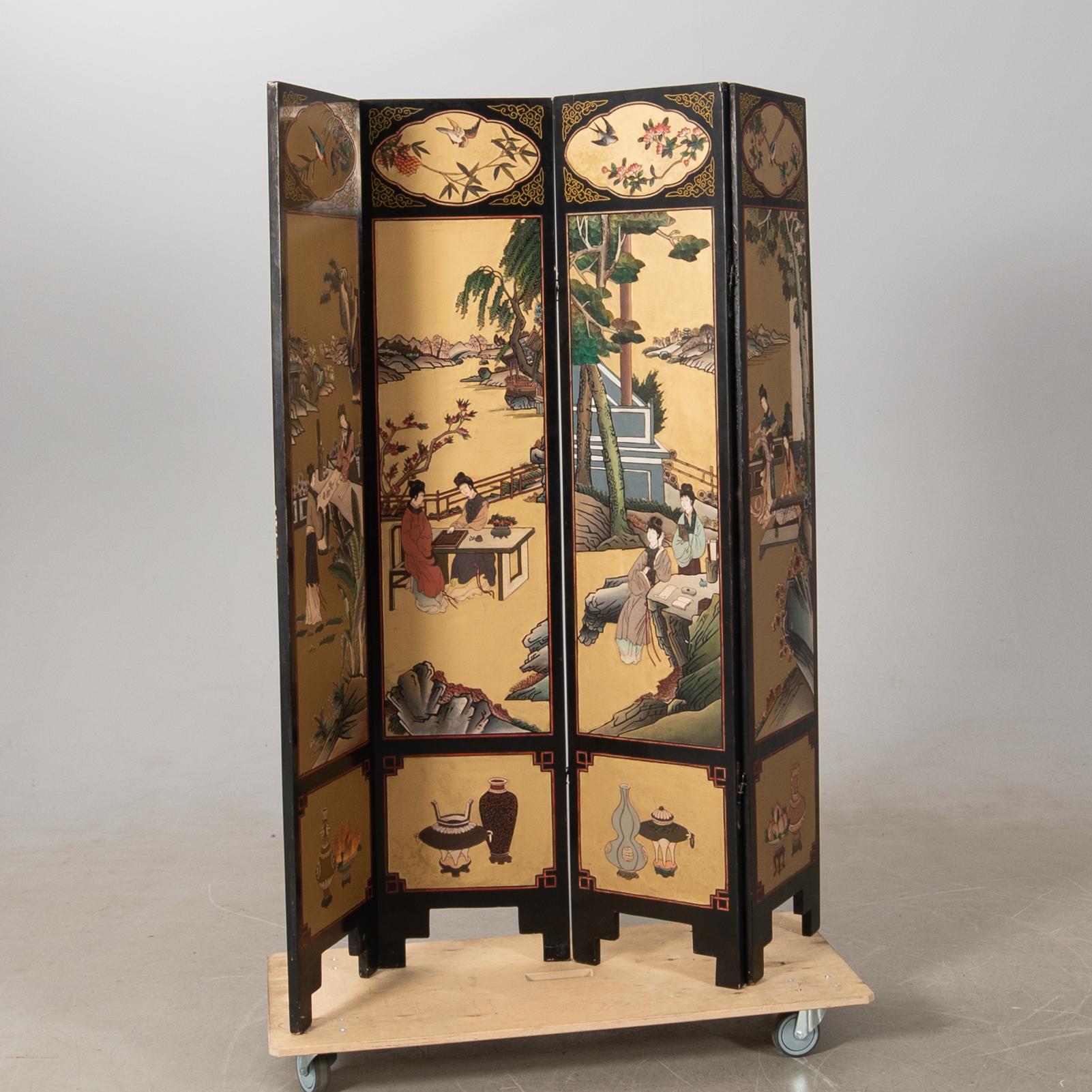 Folding screen Japan 1900s.