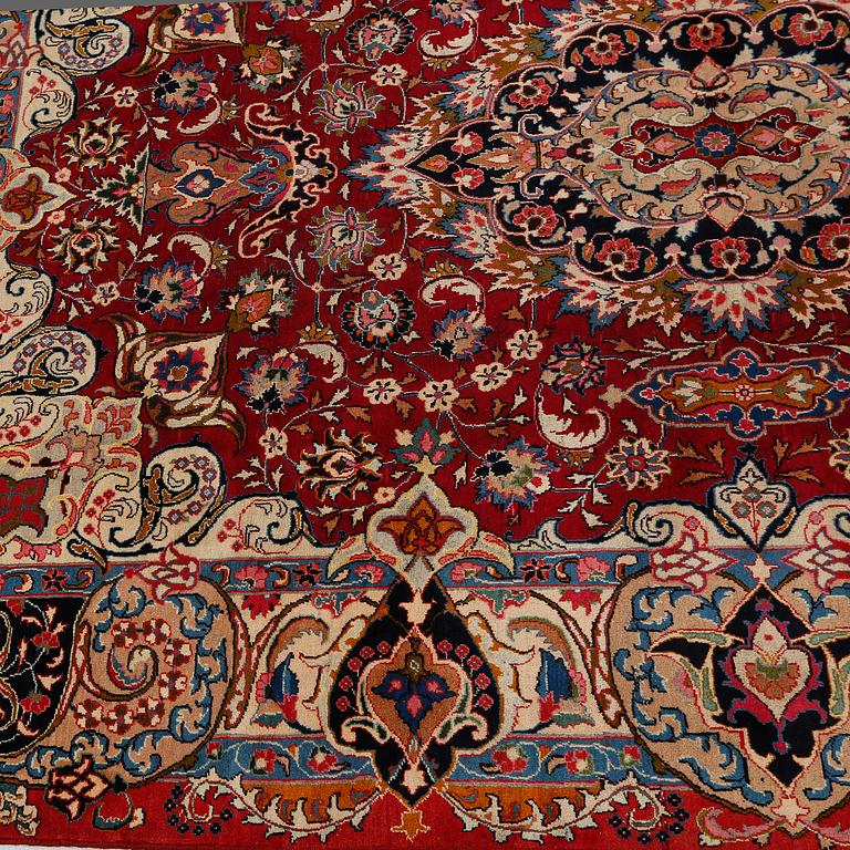 MATTA, orientalisk, old, ca 365x255 cm.