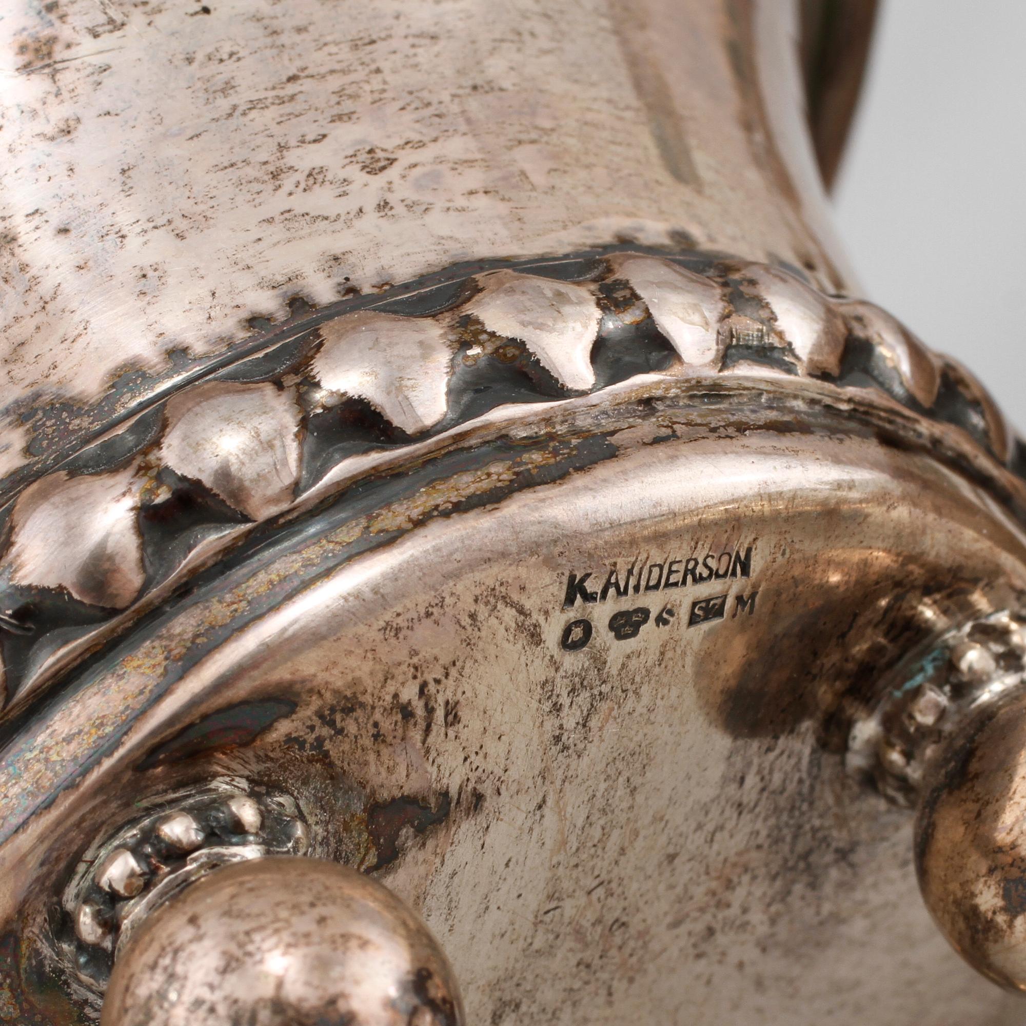 SOCKERSKÅL samt SKÅL, silver, Carl Gustaf Hallberg samt K. Andersson, Stockholm, 1900-talets första kvartal. Vikt 560 g.