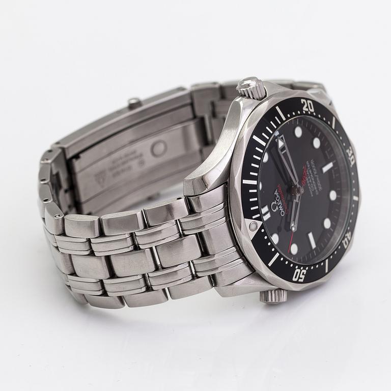 Omega, Seamaster, Diver, "James Bond", co-axial, 300m,  wristwatch, 41 mm.