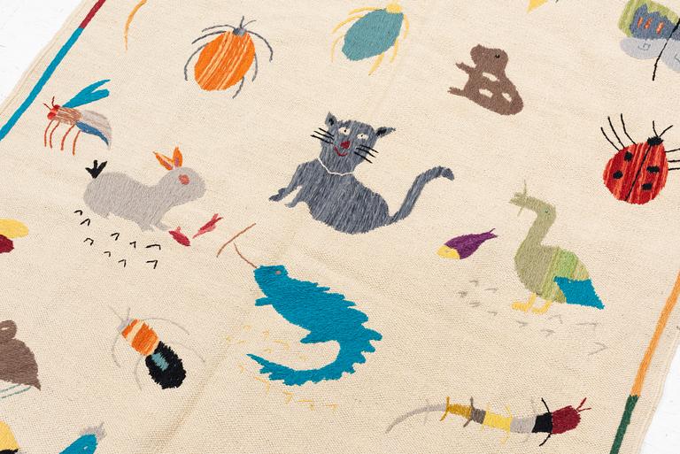 Matta, broderad slätväv, ca 180 x 120 cm.