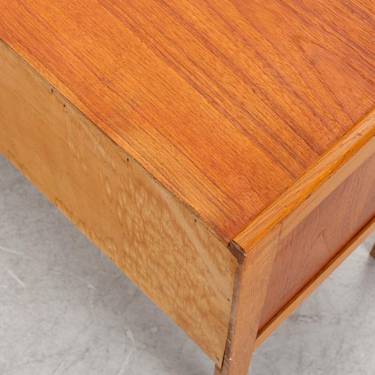 Sideboard, 1900-talets mitt.