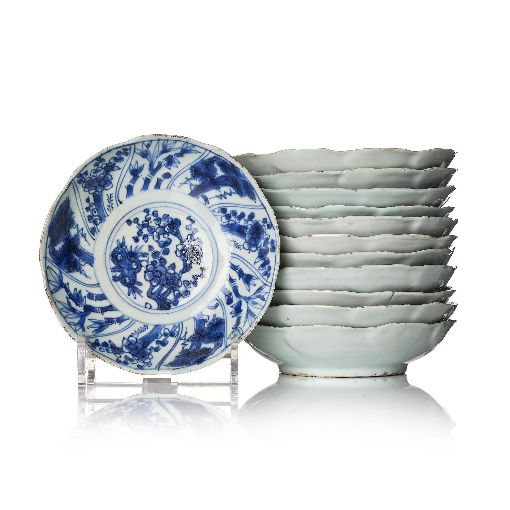 A set of 12 blue and white 'three friends of winter' dishes, Tianqi/Chongzhen, mid 17th century.