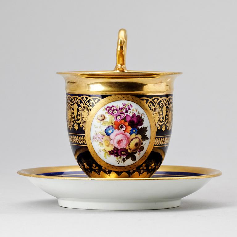PRAKTKOPP, porslin, empire, Davenport, England,  1800-talets första hälft.