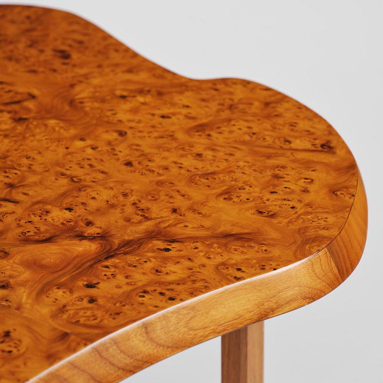 Josef Frank, soffbord, modell 1057, Firma Svenskt Tenn, efter 1985.