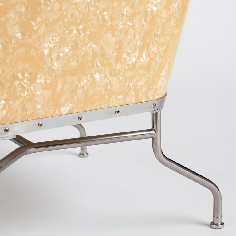 Mats Theselius, a 'Star' easy chair, ed. 98/360, Källemo, Sweden, post 2009.