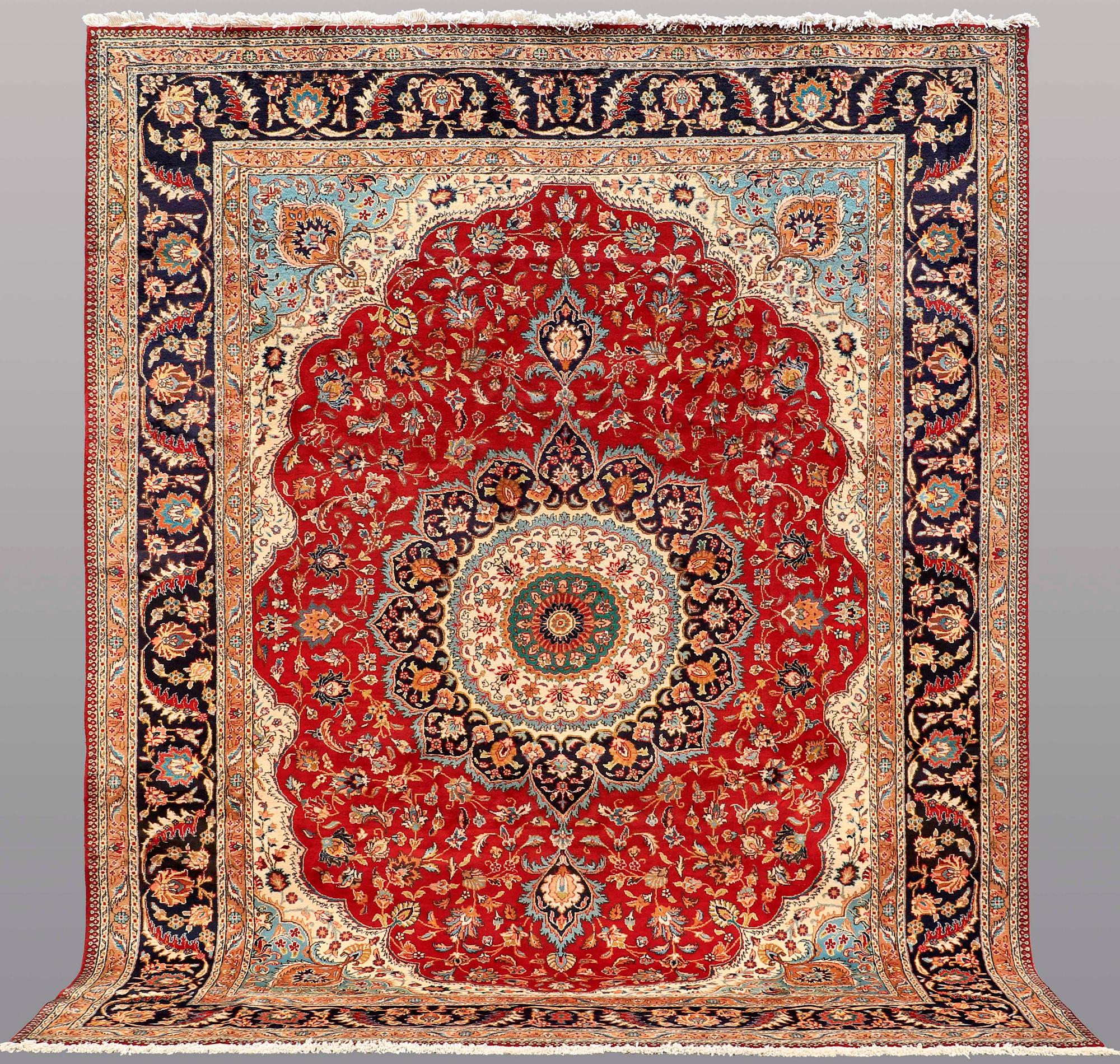 A CARPET, Tabriz, ca 374 x 295 cm.