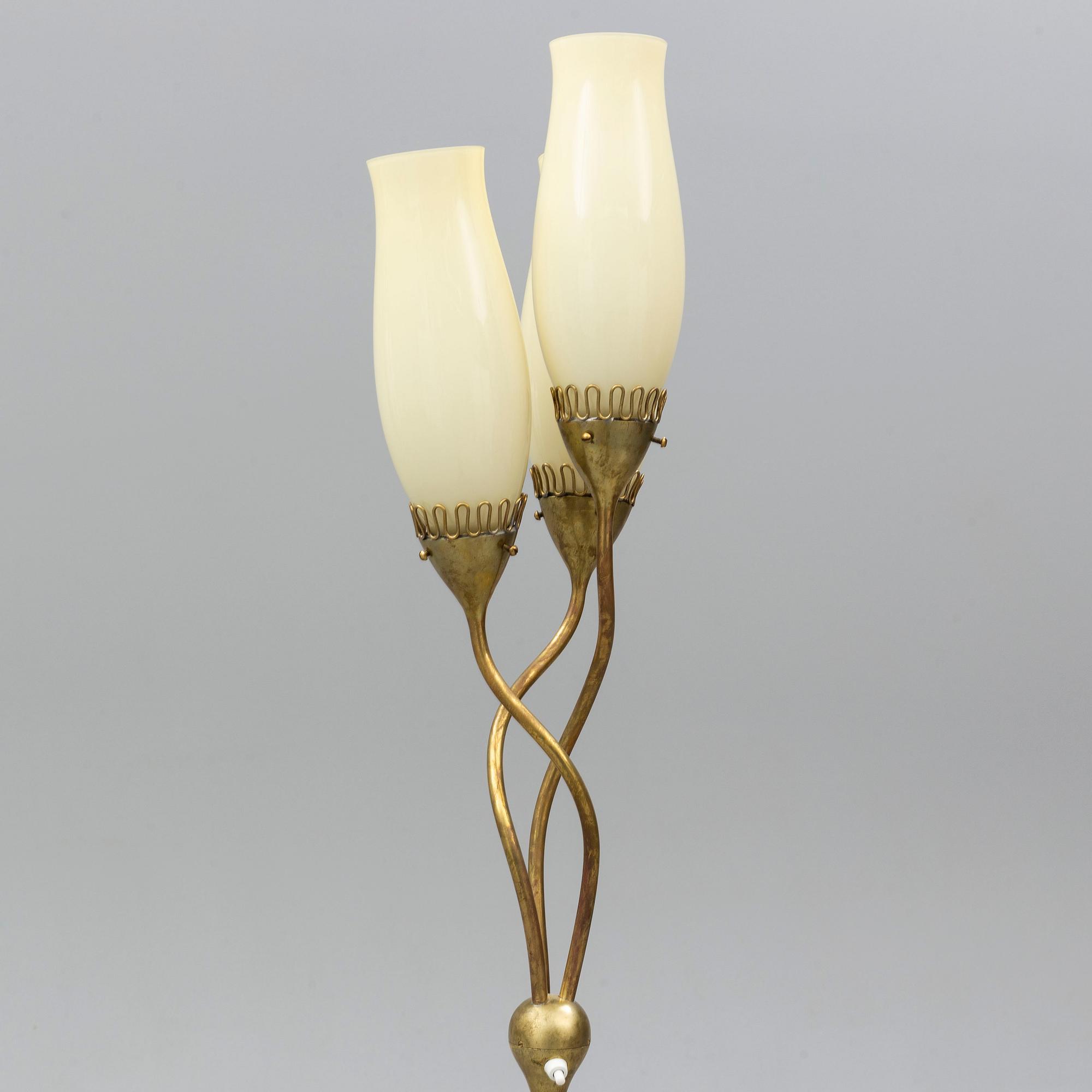 MAURI ALMARI, golvlampa, modell 62046, Idman, Finland, 1900-talets mitt.