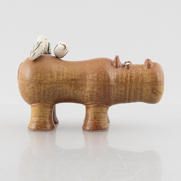 Lisa Larson, figurin, stengods, "Flodhäst med fåglar", Gustavsberg, 1966–1970.