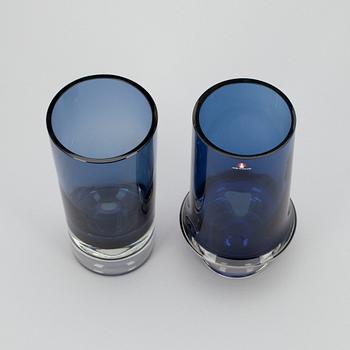 VASER, 2 st, glas, Kaj Franck, Notsjö -62 samt Tapio Wirkkala 3581 Iittala. Signerade.