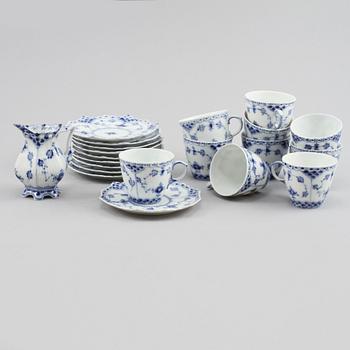 SERVISDELAR, 11 delar, porslin, Musselmalet, Royal Copenhagen, 1900-talets andra hälft.