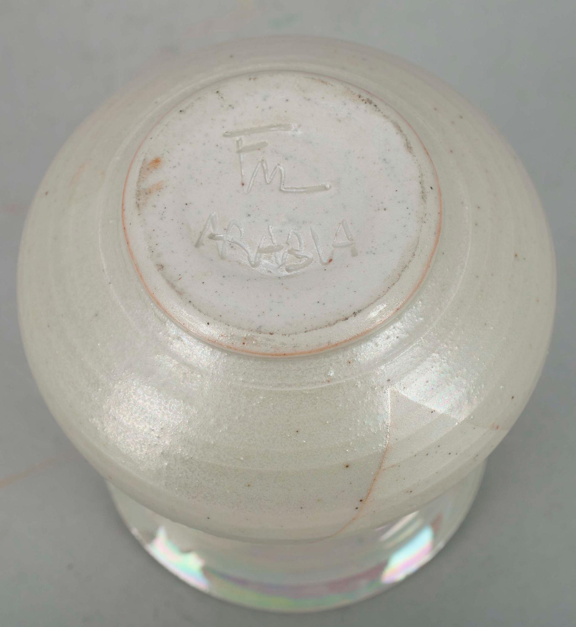 KERAMIKVAS, Francesca Mascitti Lindh, sign. FML, Arabia. 1900-talets senare hälft.