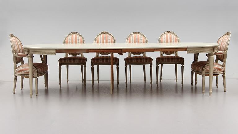 MATGRUPP, 7 delar, gustaviansk stil, 1900-talets andra hälft.